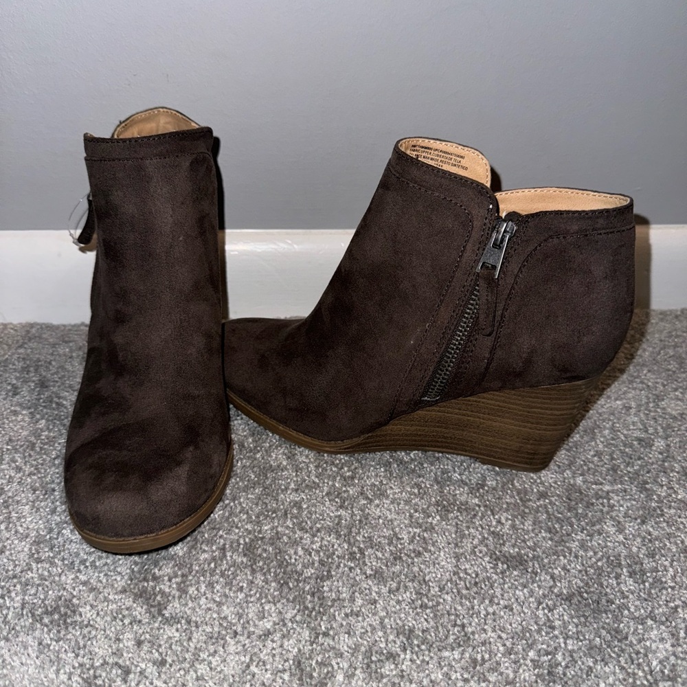 Women’s boots